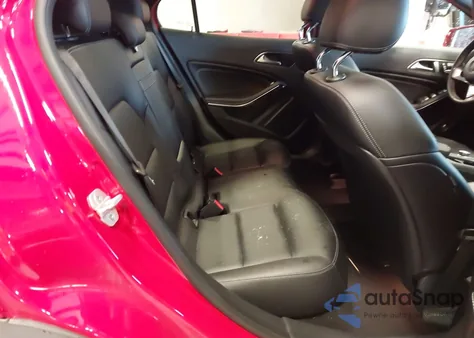 2018 Mercedes-Benz Gla 250 из США, поврежденный, VIN WDCTG4EB0JJ367237